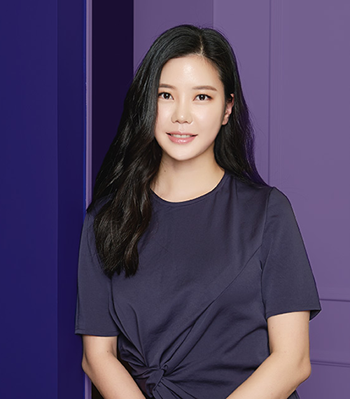 韩国女星崔贞允官宣离婚告别十年豪门婚姻丧偶式婚姻的不幸