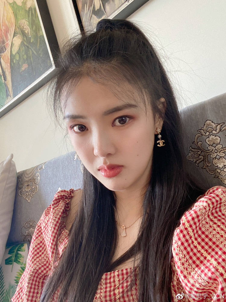 吴冠希追求张常宁第一条微信说的啥女排队长生日老公送祝福