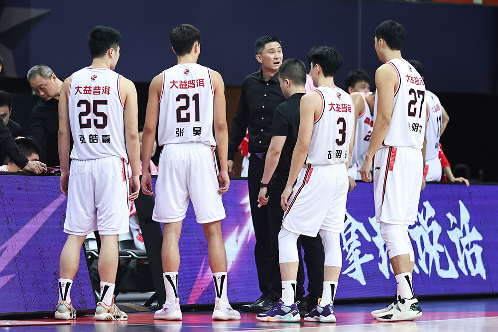 cba 【CBA】状态低迷，宏远大比分不敌北京首钢