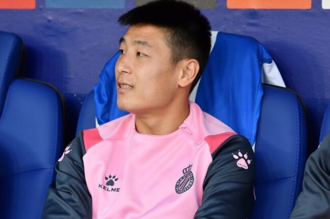 武磊 西甲积分榜乱了！武磊球队2-0完胜，排名升至第9！登场发挥抢眼