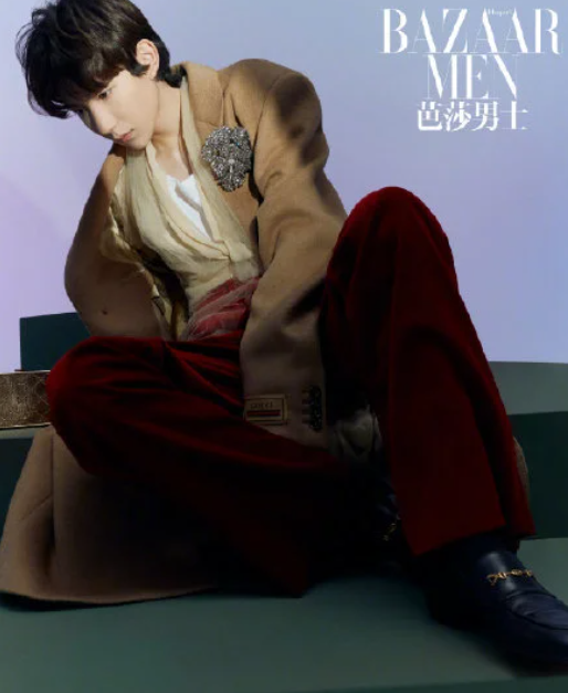王源登上芭莎男士11月刊封面张弛有度肆意有时