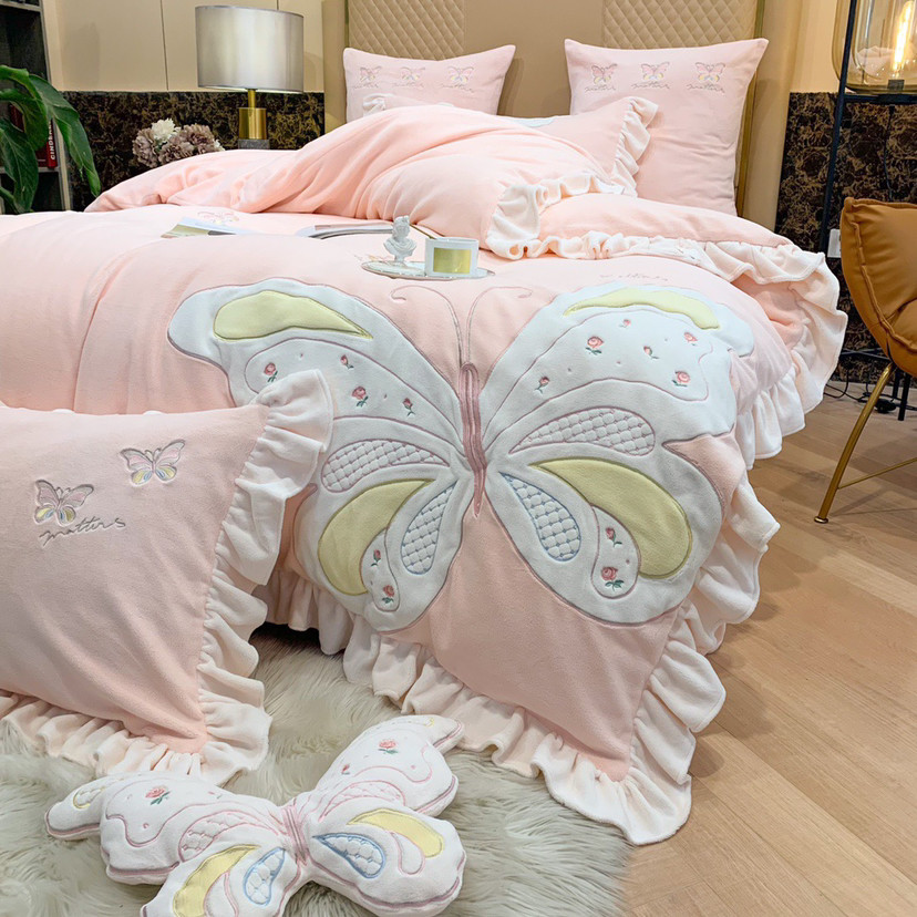 贴布绣牛奶绒四件套