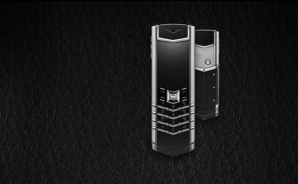 289万元vertu眼镜蛇手机来了439颗红宝石亮瞎眼