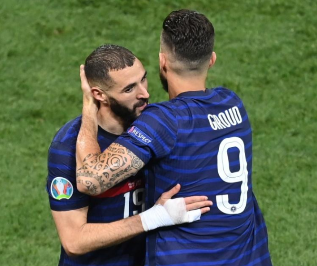 吉鲁惹争议!最新言论暗讽本泽马,令法国队内乱,恐难入选国家队