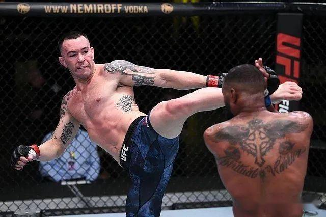 考文顿vs前冠军伍德利乌斯曼vs考文顿 二番战结论:科尔比.