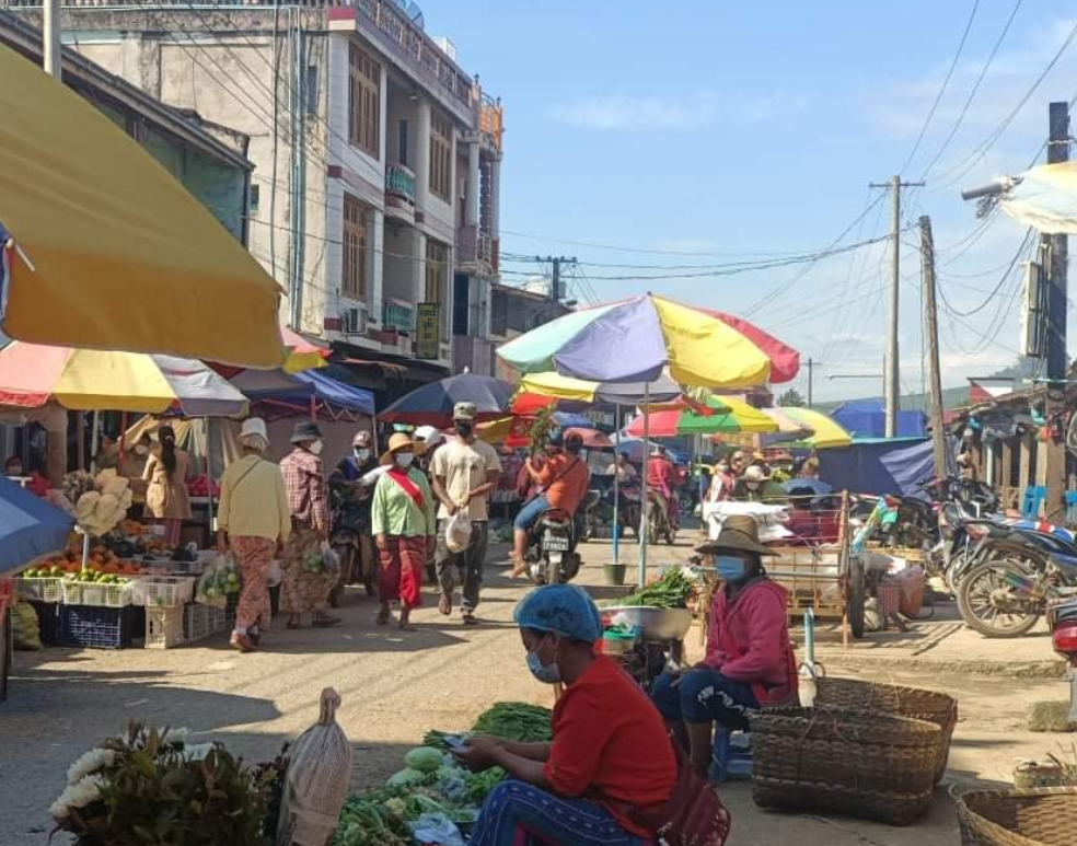 缅甸当阳镇学校恢复上课,但是市场,店铺被要求关闭2周_腾讯新闻