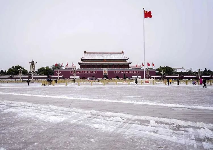 立冬初雪扮靓冬奥之城马步野是北京的老师吗