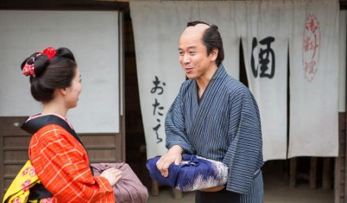 在日本北海道,冈山县等地出土的原始人化石,据说这些可能是日本人的