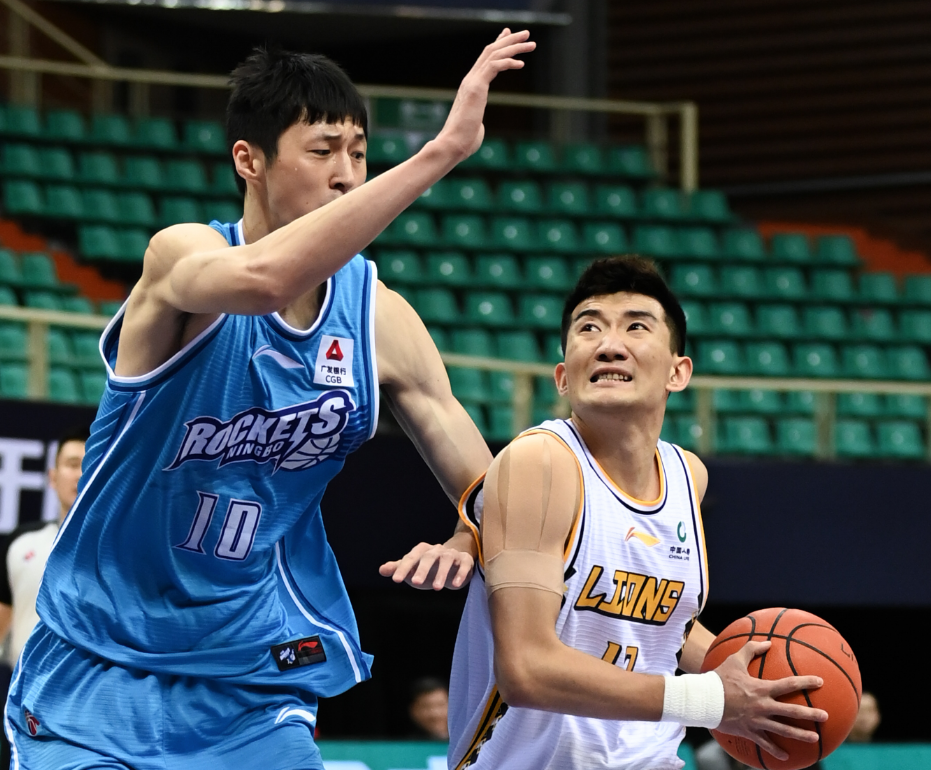 cba CBA排名更新，上海6连胜狂胜50分，广东第4不稳，浙江两队追辽宁