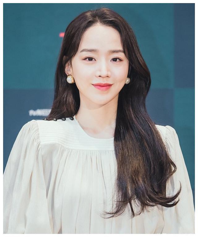 没有试镜机会,申惠善的王后路就靠自己,追上同学李钟硕指日可待