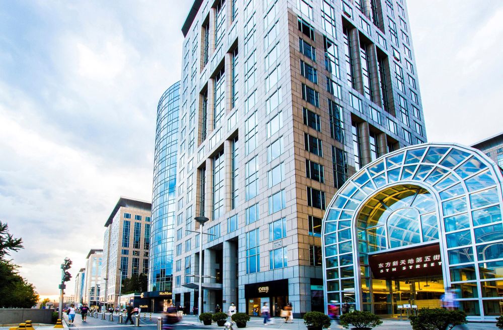 冰雪元素亮相进博会,东方新天地首次参展