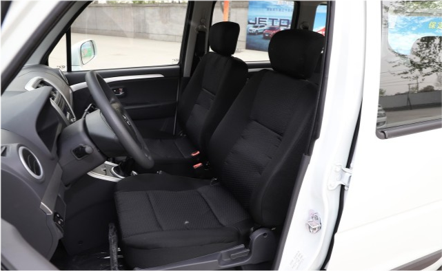 很省油很省钱的代步车,空间大又好停车,车价便宜,实拍北斗星x5