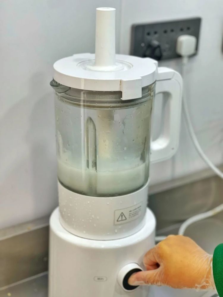 人均15火爆全网的豆沙牛乳终于来长春了