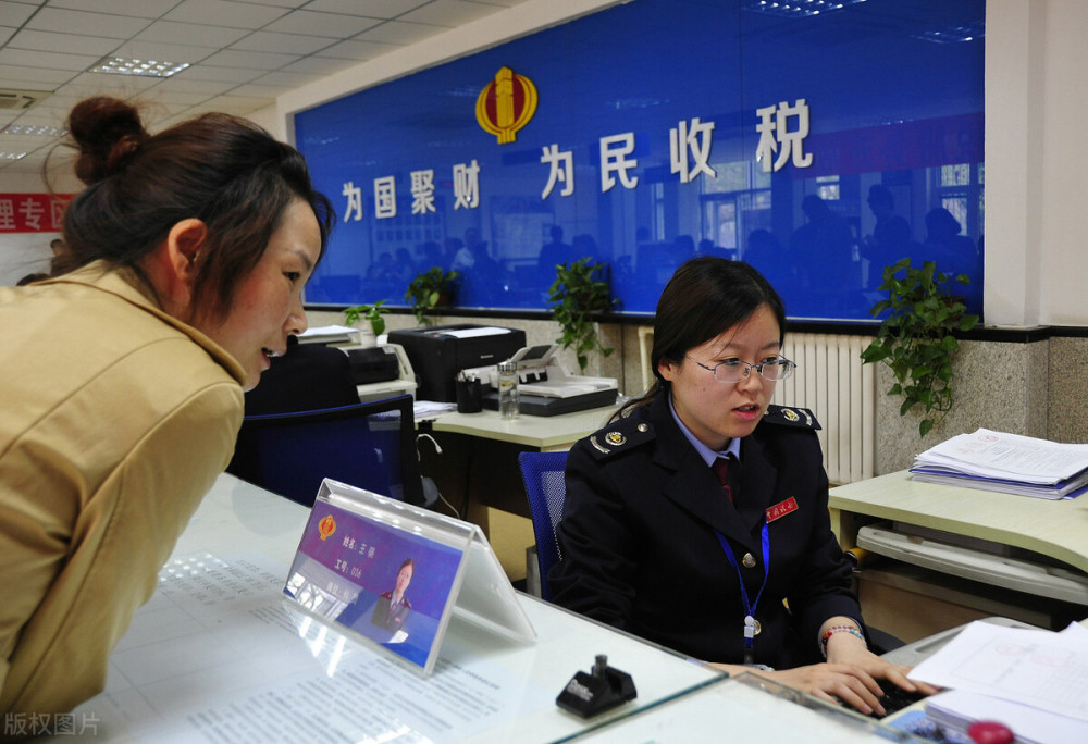 适合女生报考的4个公务员单位工作轻松加班少每天坐办公室