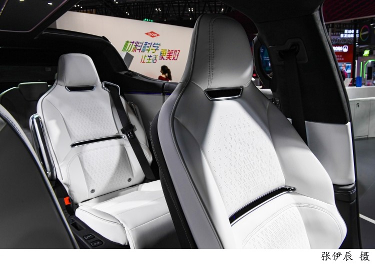 奶嘴级材质用于汽车座椅，全球首个车用高端有机硅皮革在进博会发布2021最近热点事件及点评