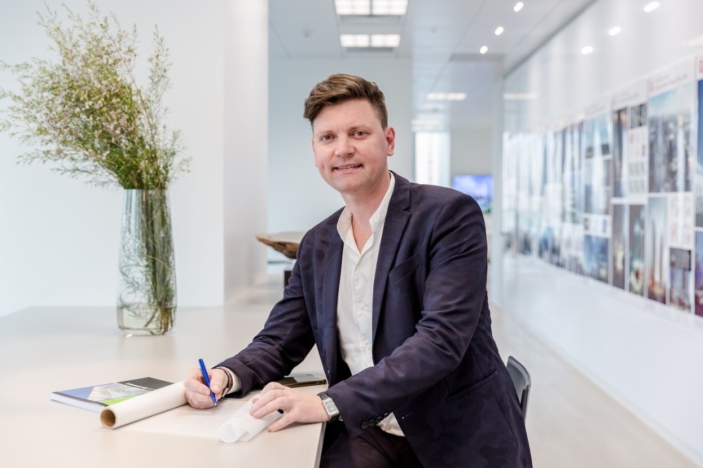 出身设计世家的这位德国设计师,要让建筑与上海气候发生"化学反应"