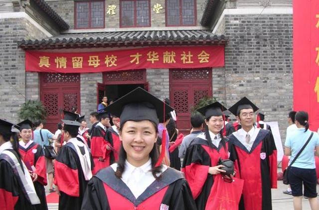 南京大学博士毕业,连续11次应聘被拒,只因自己本科是"双非"
