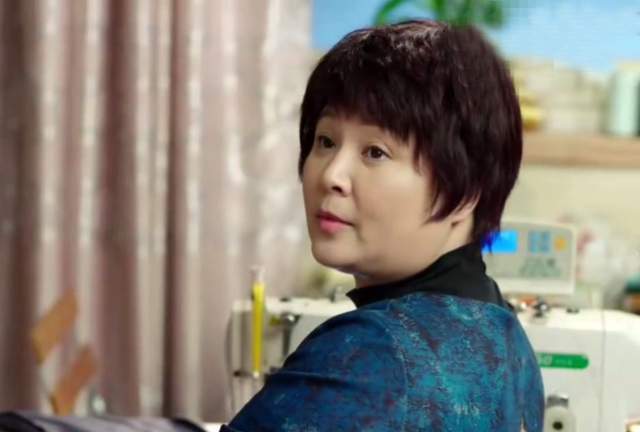 33年后《乱世三美人》演员今昔对比,如今莫梓江82岁,普超英61岁