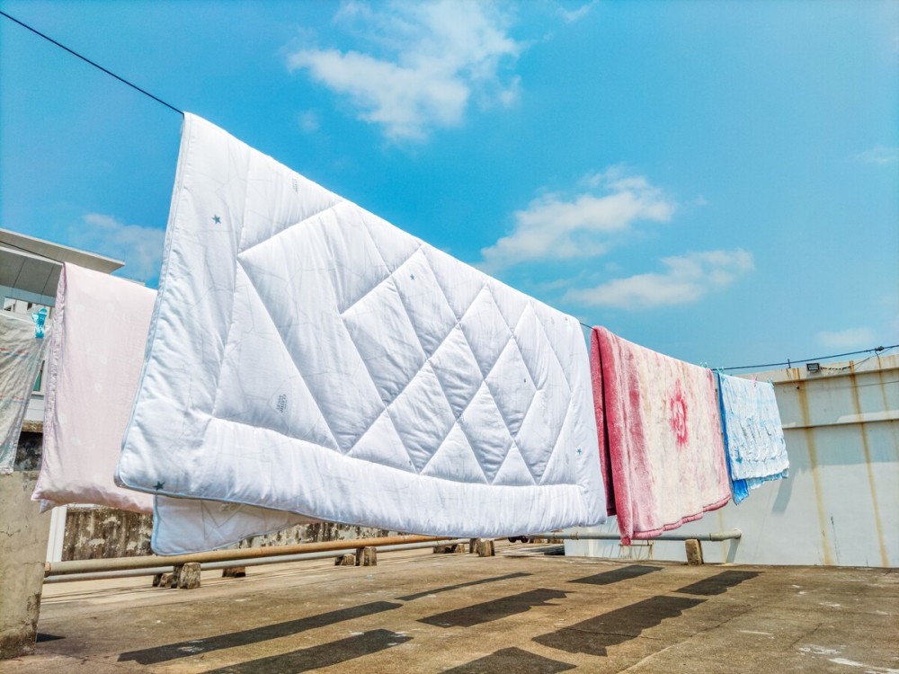 这3个晒被子的"误区",一定要牢记,不然晒再久也是"白晒"!_腾讯新闻