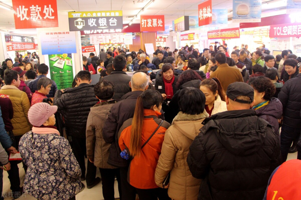 多地抢购米面油真没必要家里到底囤点什么看完你就知道了