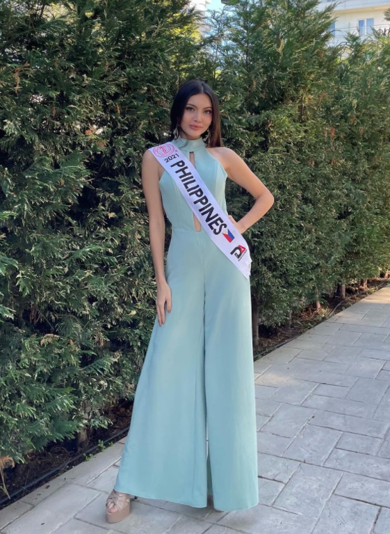 新的环球小姐菲律宾选美皇后莫琳·蒙塔尼被加冕_腾讯新闻