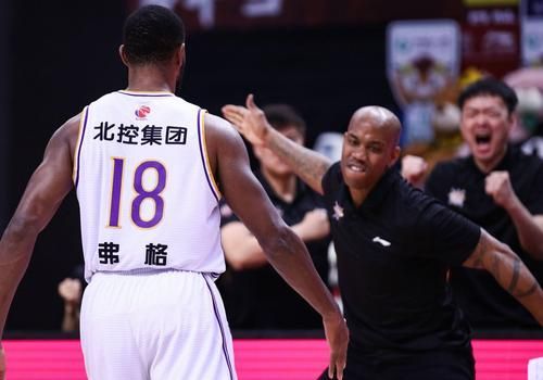 辽宁男篮 NBA冠军内线官宣驰援辽篮，身披15号战袍冲击新赛季，
