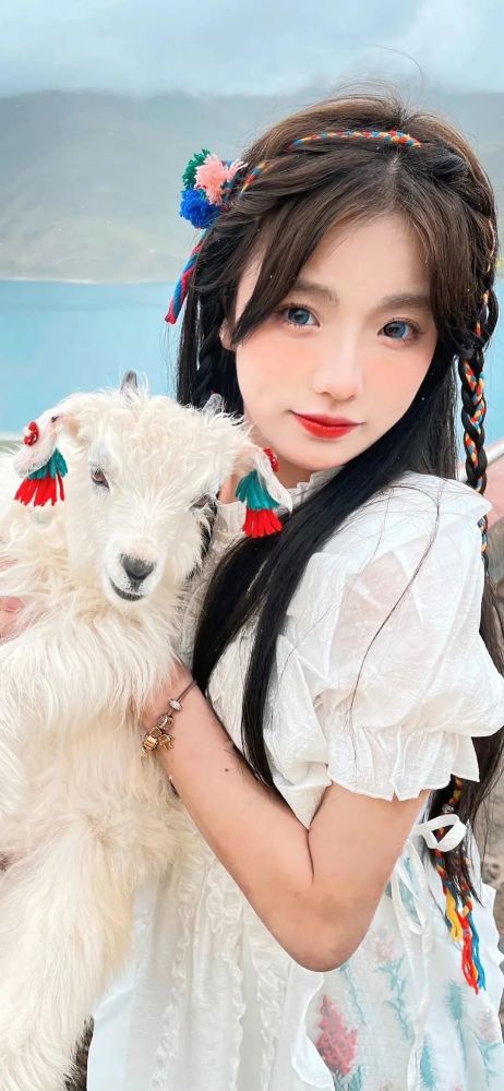 路怡 高清壁纸 赶快来拿_腾讯新闻