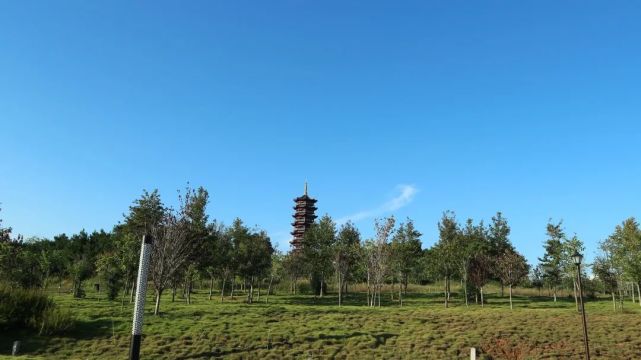 02而钟山锦绣生态园,则是钟山人下班后可以选择的"后花园".