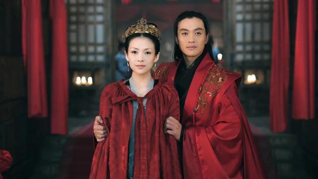 里刘裕的原型箫綦娶了王儇,但再历史上刘裕却和琅琊王氏没有太多关系