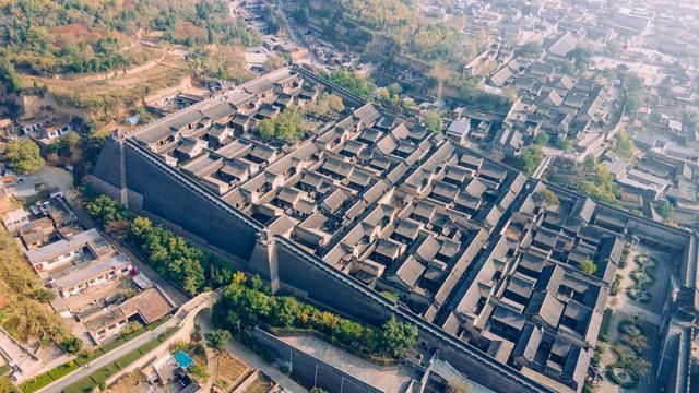 航拍山西的王家大院规模震撼人心一辈子一定要来一次