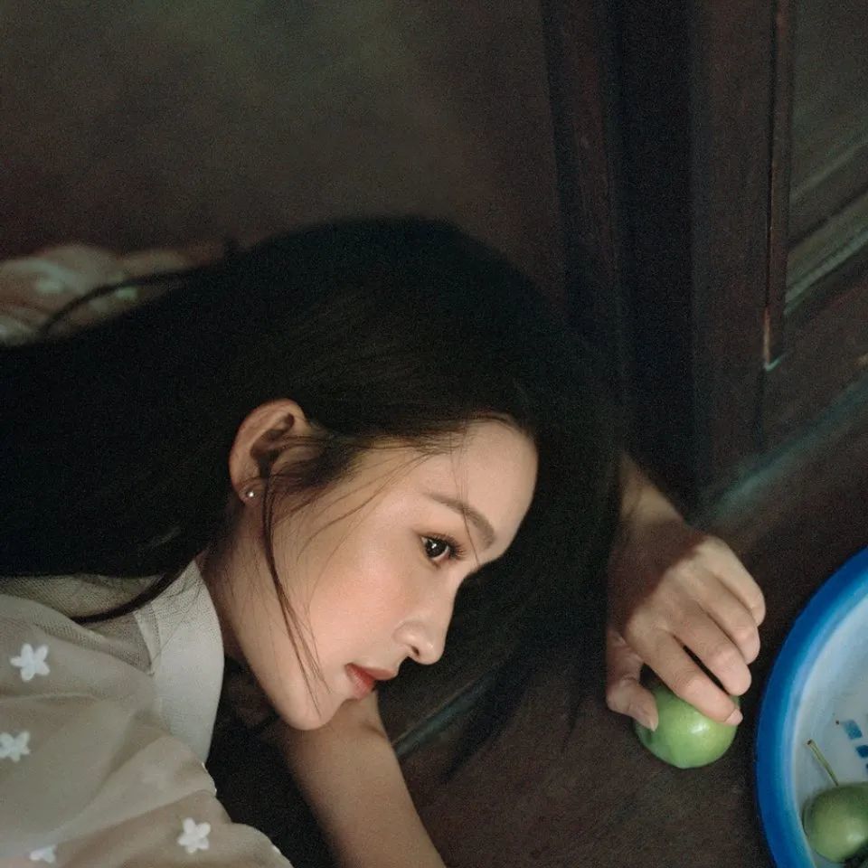 明星头像李沁在线云播放百度网盘清晰1280p在线完整观看1080p高清