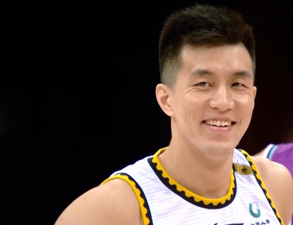山东男篮 CBA排名！广东跌出第一梯队第二梯队阵容庞大 山东战绩直线下滑