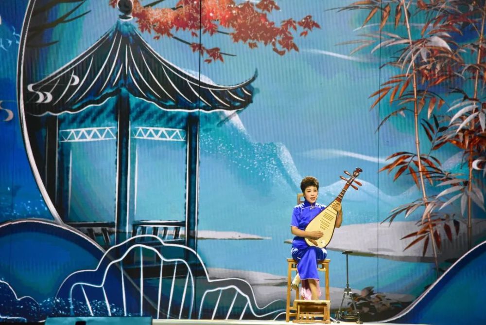 演员:史丽萍,丁皆平,冯小瑛,陆晏华展现薪火传承时至今日,一代代评弹