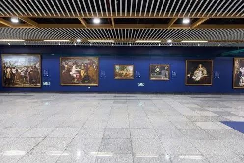 德品木地板|原尺幅復制品展出，在地鐵偶遇普拉多