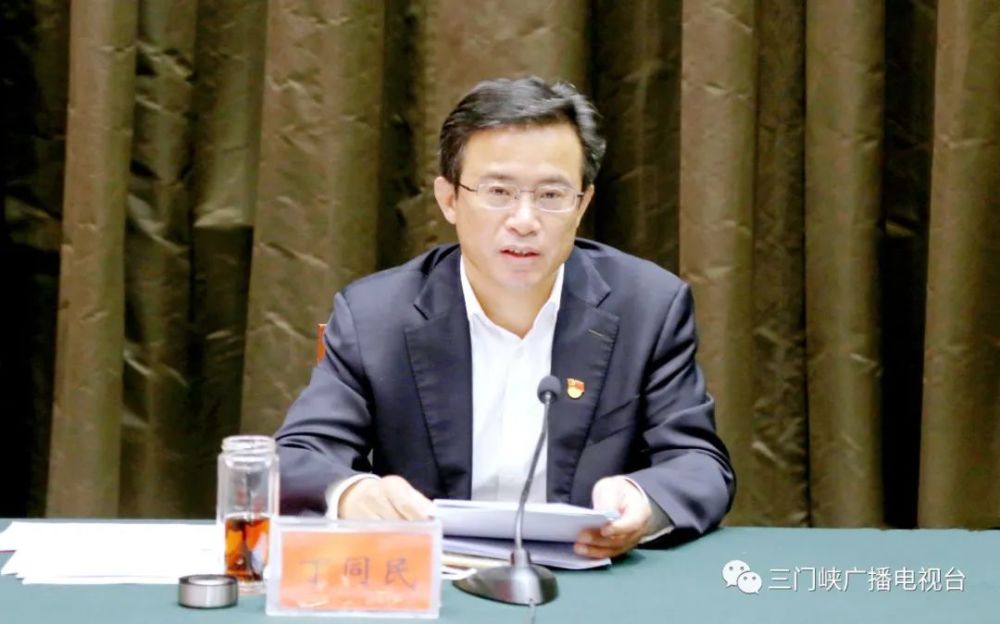 三门峡市道德模范和身边好人座谈会召开_腾讯新闻