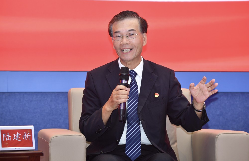 全国道德模范陆建新珠江新城让人看到层次更高的广州面貌