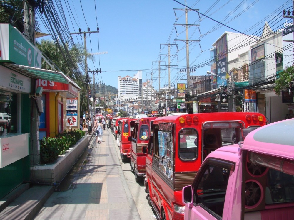 "泰国"现状,带你看看一个真实的泰国_腾讯新闻