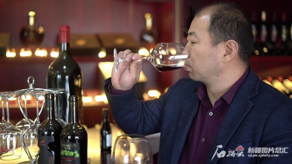这young 丨李振东:品葡萄美酒 酿幸福生活