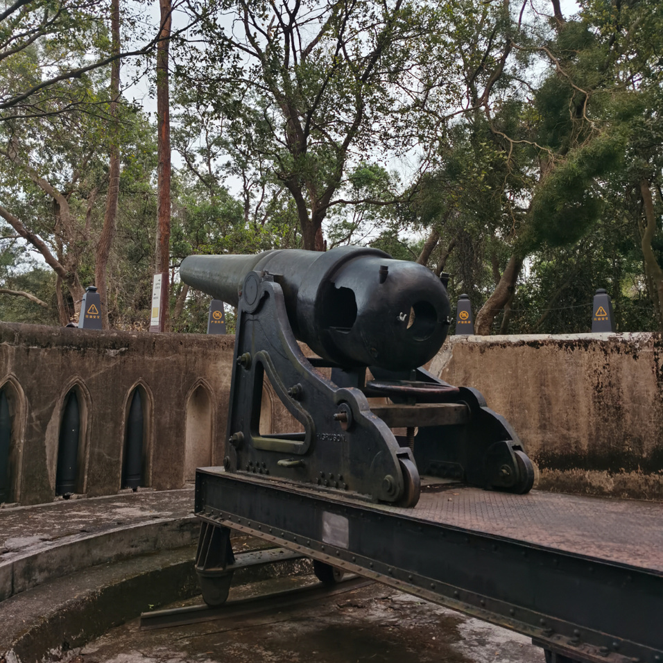 大角山炮台遗址多座天后宫景区内还有国家重点保护文物及海外华人重要