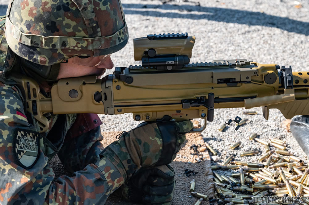 德國預備役軍人mg5機槍實彈訓練展現出色性能意大利老兵佔便宜