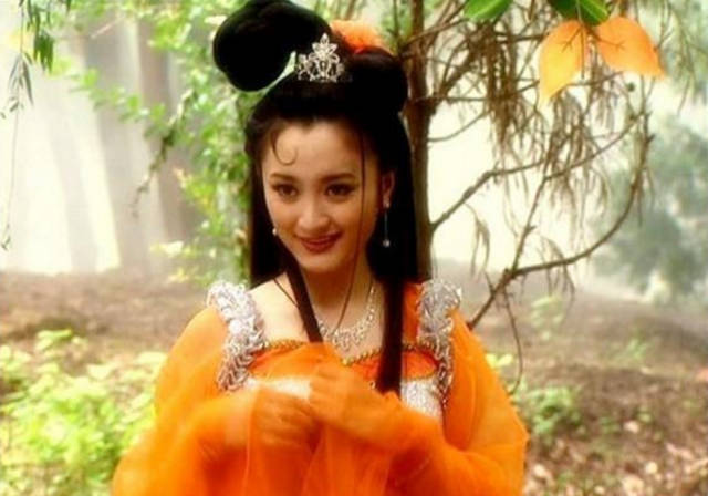 为什么聊斋志异里的狐狸精总是喜欢一贫如洗屡试不中的书生