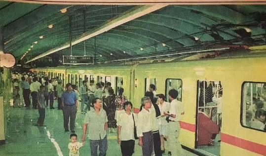 广州市地下铁道总公司就是我们今天广州地铁集团有限公司的前身