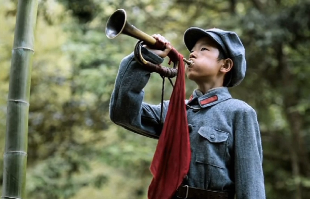 但是这是一个标志,就像是八路军打仗的时候都会吹冲锋号一样,它的取消