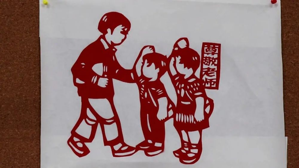 共创文明城市共建美好家园巧手刻出美文明入人心
