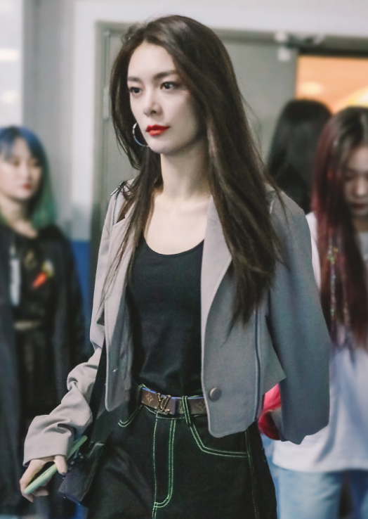 出道被骂资源咖,却惨遭资本雪藏,林彦俊的成名路有多心酸?