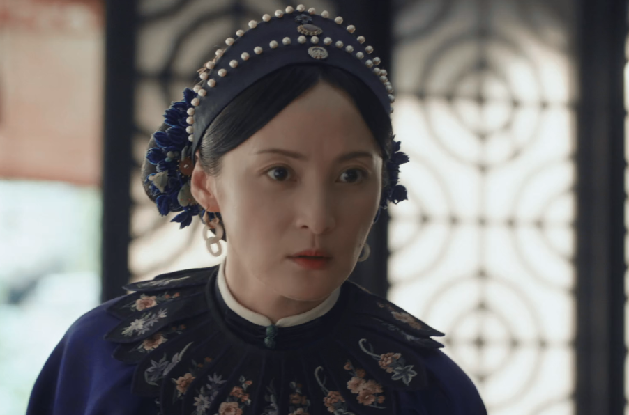 才播2天,拿下飙升榜第一,蒋勤勤新剧不愧是你们期盼已久的王炸_腾讯新