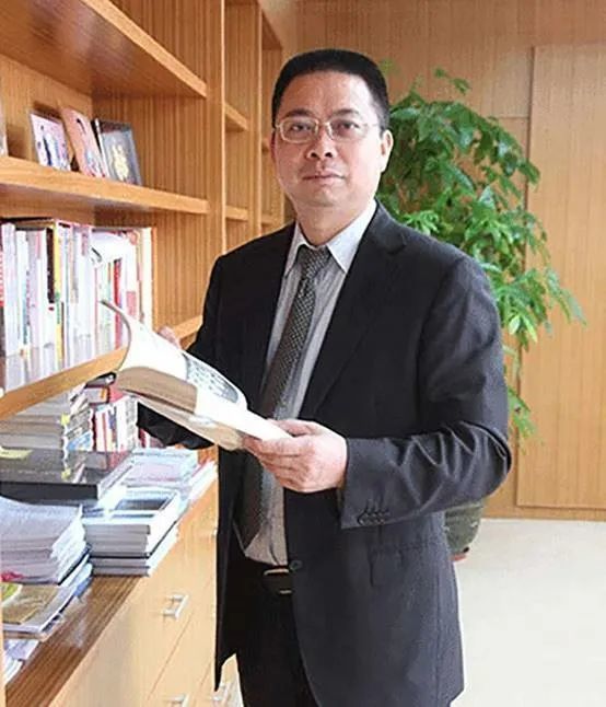 宝能姚振华:昔日万科"门口的野蛮人",今日挥刀断臂物流地产_腾讯新闻