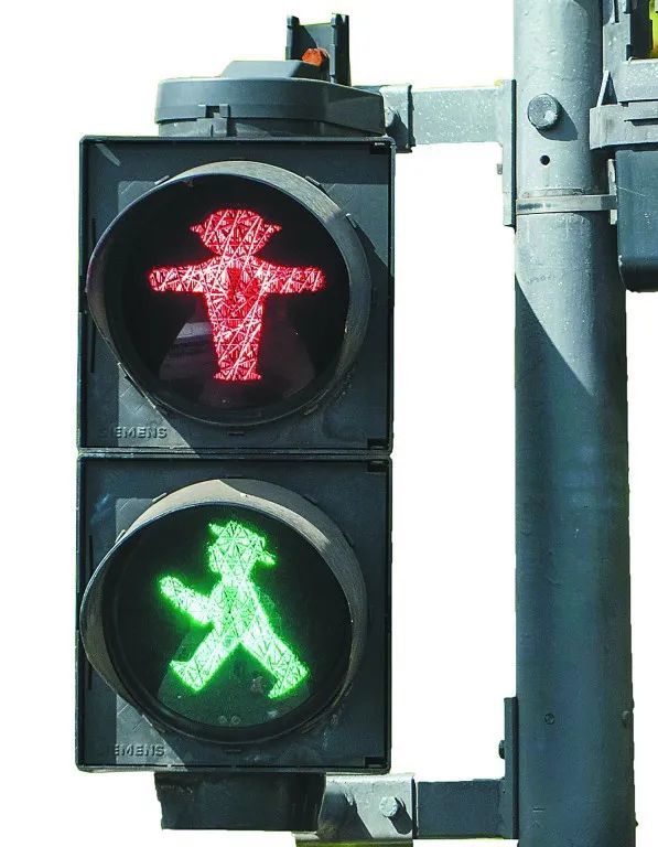 德国各地"红绿灯小人"有故事