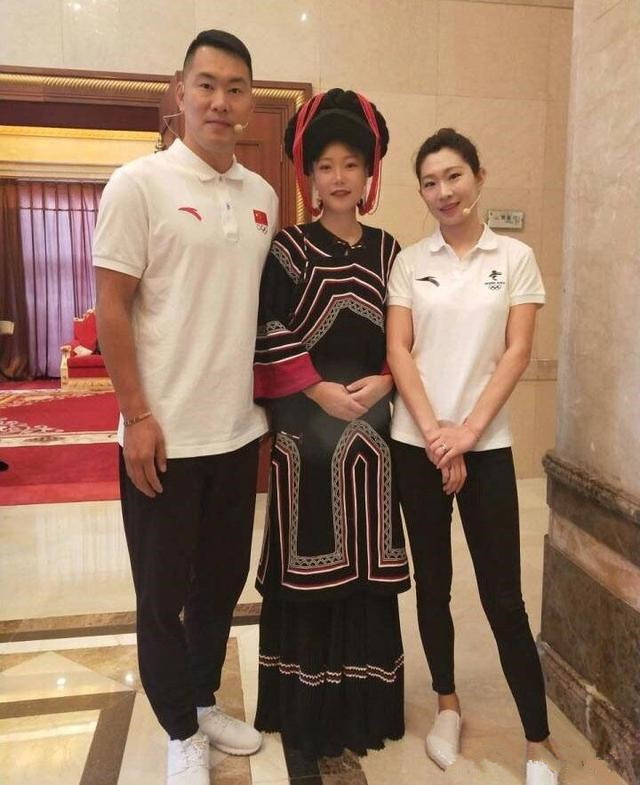 2014年张昊与相恋10年的女友鞠驰举办大型的婚礼,而在2016年,张丹和
