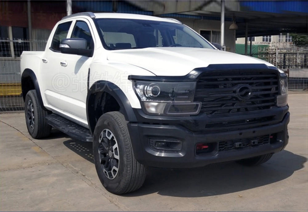 国产版的猛禽中兴大g乘用版曝光多连杆非独立后悬架20t长城动力